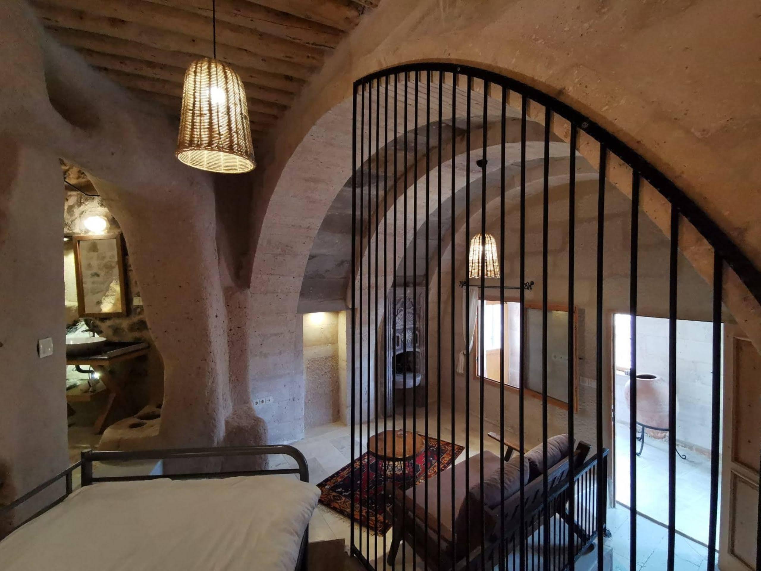 Helike Cave Suites Uçhisar Exterior photo